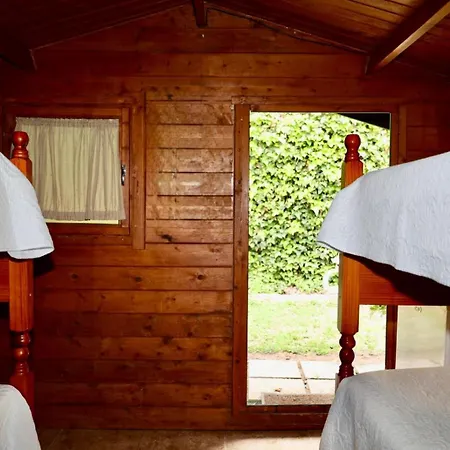 Fantastic 5 Mins Away From The By Easybnb *