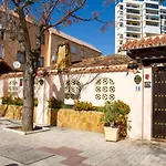 בקתה Fantastic 5 Mins Away From The By Easybnb *