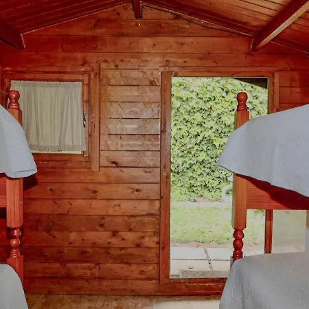 Fantastic 5 Mins Away From The By Easybnb *