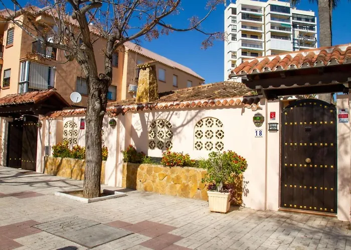 Chalet Fantastic 5 Mins Away From The By Easybnb *