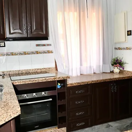 Шале Fantastic 5 Mins Away From The By Easybnb Торремолінос
