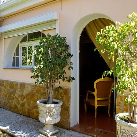 Chalet Fantastic 5 Mins Away From The By Easybnb Torremolinos